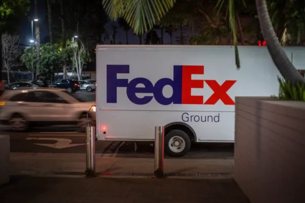 UPS, FedEx To Return Billions In Tariffs To Customers