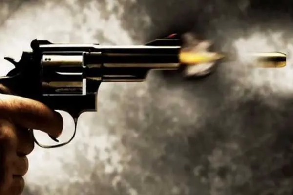 ସୁନା ବ୍ୟବସାୟୀଙ୍କୁ ଗୁଳି ମାଡ଼