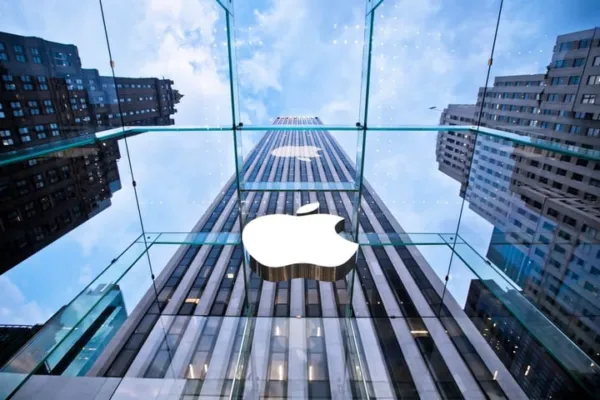 Apple Services Strength Offsets Slower App Downloads