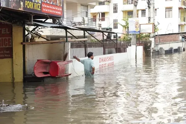 Flood Preparations Ramped Up in Guwahati as Heavy Rainfall Predicted for April 26-27