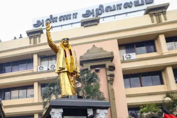 31 அமைச்சர்களில், 22 அமைச்சர்கள் பின்னடைவு