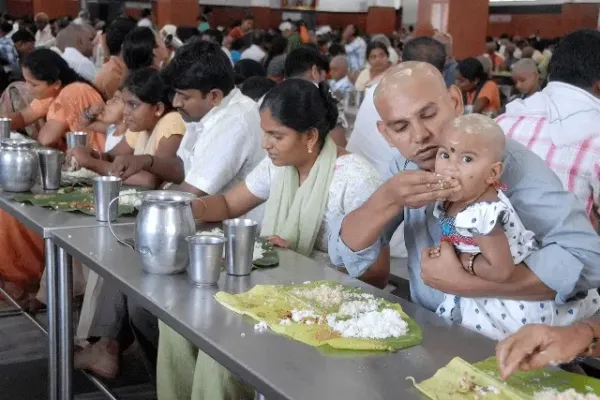 శ్రీవారి భక్తుల కోసం టీటీడీ కీలక నిర్ణయం.. ఇక భోజన కష్టాలుండవు!