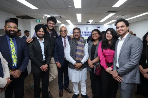 ଅଷ୍ଟ୍ରେଲିଆରେ ପହଞ୍ଚିଲେ କେନ୍ଦ୍ର ଶିକ୍ଷା ମନ୍ତ୍ରୀ