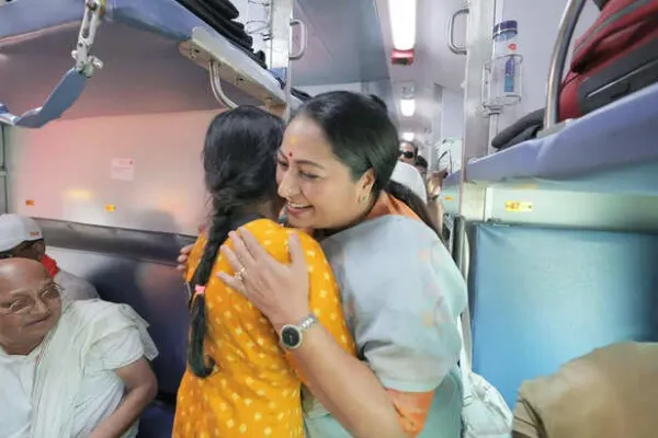 Special pilgrimage train carries 1300 devotees from Delhi to Somnath for three-day visit