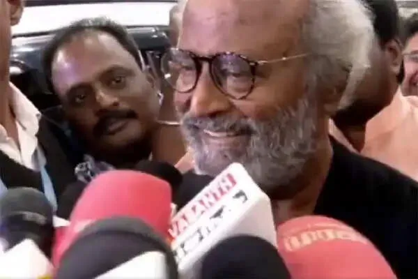 தேர்தல் பரப்புரையில் ஈடுபடும் திட்டமுள்ளதா..? சூப்பர் ஸ்டார் ரஜினிகாந்த் கொடுத்த ரியாக்ஷன்..!