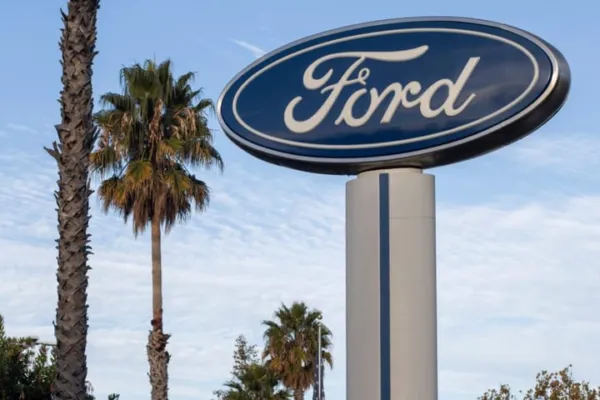 Legacy Automakers Ford, GM, Stellantis Accuse EU Of Blocking Pickup Truck Sales: Report