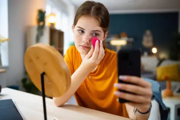 Sephora, cosmeticorexia and the influencer threat to media