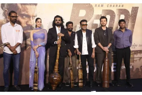 హైప్ పెంచిన చరణ్ పోలిక