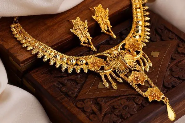 தங்கம் விலை மீண்டும் உயர்வு: சவரன் எவ்வளவு தெரியுமா?