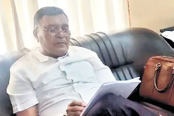 దినేష్ కమిటీ రిపోర్ట్: ప్రభుత్వం ఏం చేయబోతోంది?