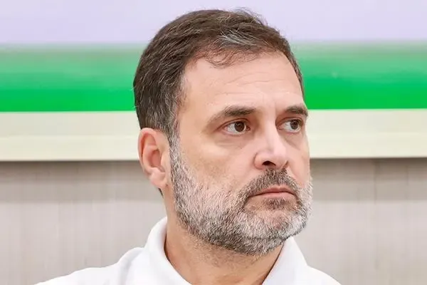 Not Modi, Congress Digging Its Own Grave!