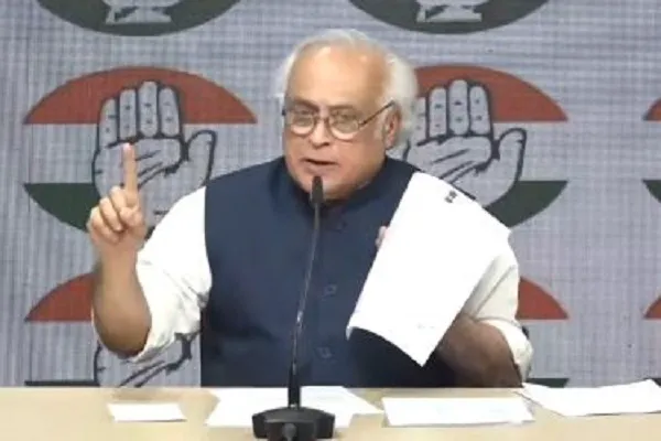 कांग्रेस का आरोप- बंगाल व तमिलनाडु के चुनाव नतीजों को प्रभावित करने के लिए बढ़ाया गया बजट सत्र
