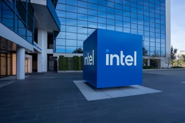 Intel Launches Faster Chips For Laptops And Gamers Will Love It