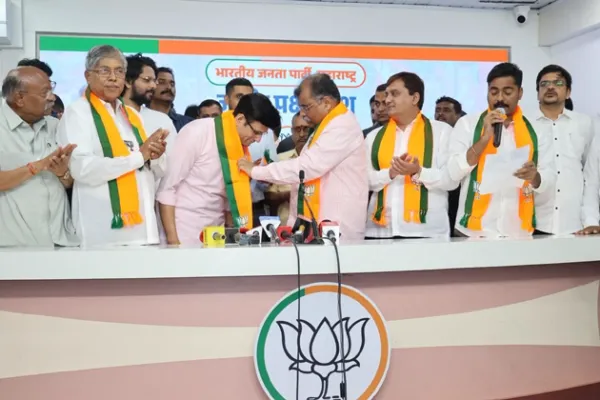 समरजीत घाटगे यांची पुन्हा भाजपमध्ये घरवापसी