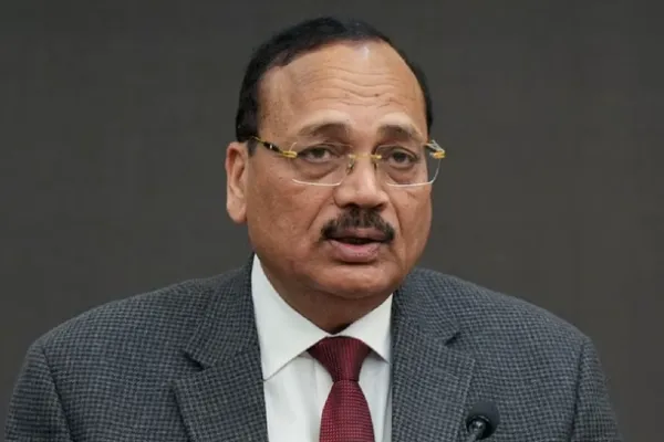 چیف جسٹس سوریہ کانت کے کارکنوں پر دھماکہ خیز تبصرے نے بڑے پیمانے پر قومی بحث کو جنم دیا