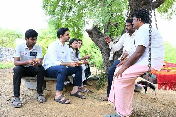 కడప టూర్‌లో లోకేష్ 'పొలం బాట'!