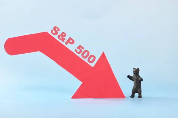 Will S&P 500 Open Up Or Down On Thursday? Here's How Polymarket Traders Lean