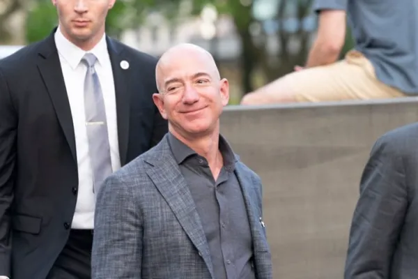 Jeff Bezos Says The 'Best Way' To Put Money In People's Pockets By Not Taking It Out As Zohran Mamdani Introduces New NYC Efficiency Commission