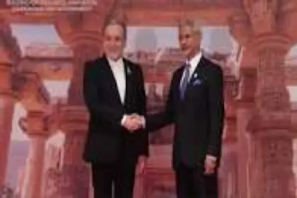 برکس اجلاس کے موقع پر وزیر خارجہ جے شنکر اور ایرانی وزیر خارجہ عراقچی کی دو طرفہ ملاقات