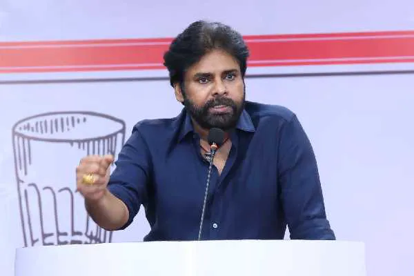 పవన్ వెనుక బీజేపీ ఉందా !?