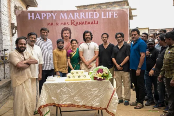 Team Ranabaali welcomed the newly married pair Vijay Deverakonda and Rashmika onto the sets with warm wishes