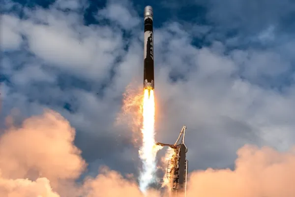 Firefly Aerospace Reports Better-Than-Expected Q1 Results, Shares Surge