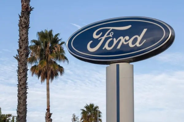 Jim Farley Hails Ford's US-Focused Production Strategy, Says 'Bet On America' Pays Off: 'Never Took A Bailout...'