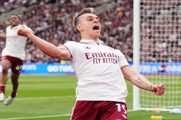 Arsenal F.C. की जीत: VAR ड्रामा के बीच ट्रोसार्ड का गोल, वेस्ट हैम 1-0 से ढेर