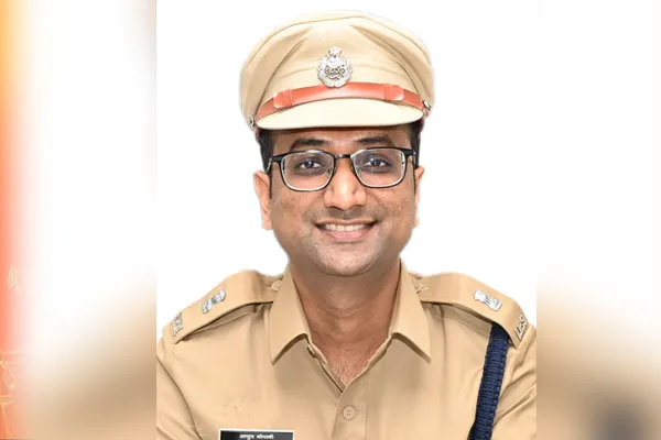 आयुष नोपानी नवे जिल्हा पोलिस अधीक्षक