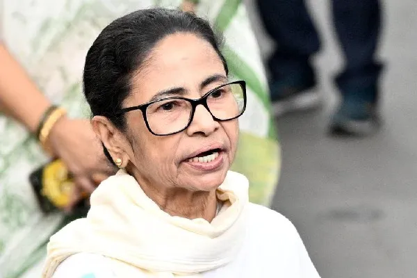 ఎమ్మెల్యేగానూ ఓడిన మమతా బెనర్జీ
