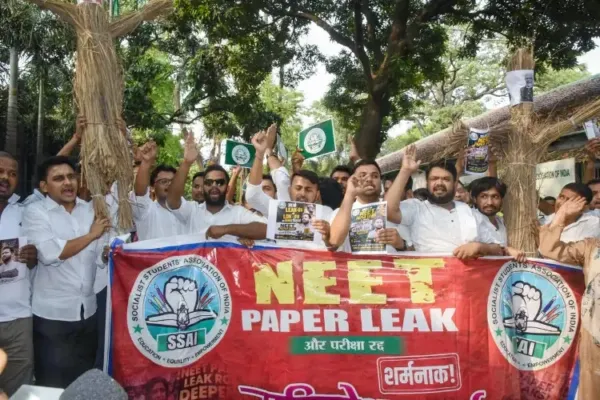 نیٹ پیپر لیک معاملہ: مہاراشٹر کے اسکول نے گرفتار استاد کو معطل کیا
