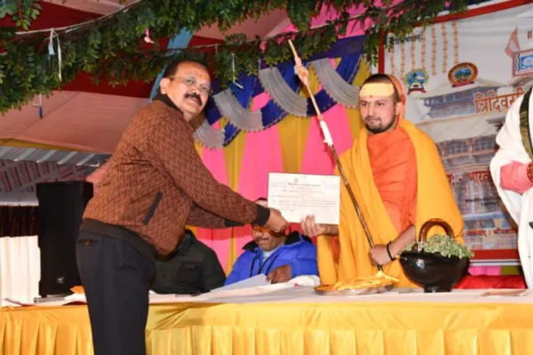बद्रीनाथ धाम अंतर्राष्ट्रीय सेमिनार में रुहेलखण्ड विश्वविद्यालय का वर्चस्व, कुलपति प्रो. के.पी. सिंह के निर्देशन में गई अनुप्रयुक्त दर्शनशास्त्र विभाग की टीम ने लहराया परचम