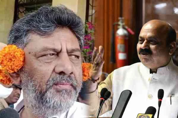 ಜನರ ಕಿವಿಗೆ ಚಂಡು ಹೂ ಇಟ್ಟಿದ್ದಾರೆ. ಈ ಬಾರಿಯ ಬಜೆಟ್ನ್ನು ಜಾತ್ರೆ ಕನ್ನಡಕ ಹಾಕಿಕೊಂಡು ನೋಡಬೇಕಷ್ಟೇ