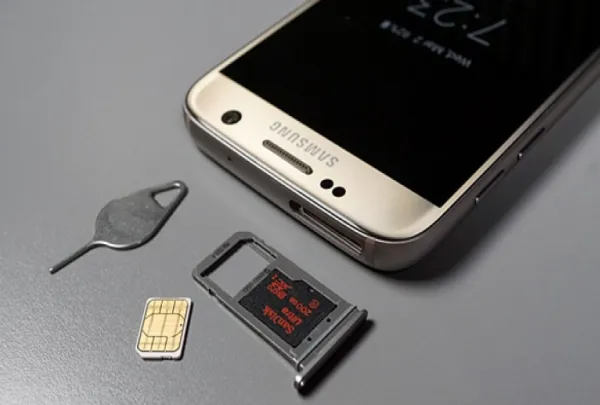 भर गया है फोन का Internal storage तो इस तरह अपने Memory card को ही बना दें इंटरनल स्टोरेज