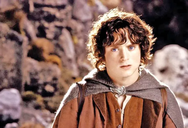 Elijah won't give up on Frodo Actor hints at reprising iconic role for return to Middle-Earth