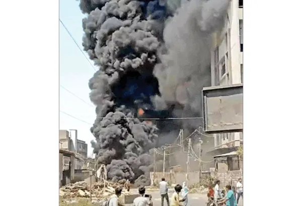 Massive fire breaks out at warehouse in Surat2-storey building collapses after 30 explosions
