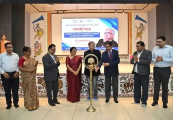 Ranchi News: विधि को पेशा नहीं, कौशल के रूप में देखें विद्यार्थी: सुधीर मिश्रा
