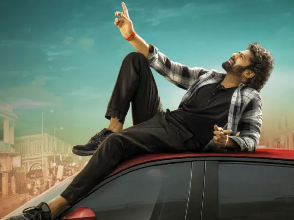 SRK & Prabhas Fans Should End Ugly Fan War Now?