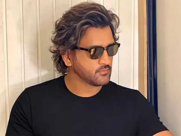 Negative Propaganda Against Dhoni: Who's Behind?