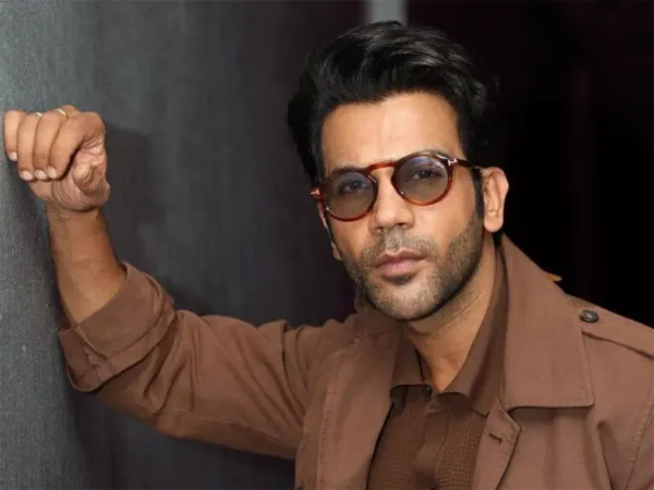 Bollywood's 'Simple' Guy Goes Big, Replaces Aamir