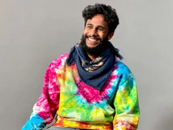 Founder to Intern: CEO Hunts Job After $1B Sale