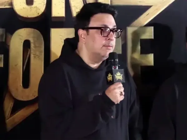 Counter to Naga Vamsi, Akshay Comes in Support