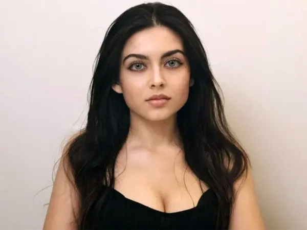 YouTuber Quits PhD, Becomes Adult Star, Earns $1M