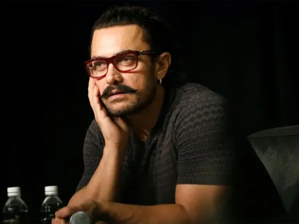 Sitaare Zameen Par: Aamir On Suicidal Mission?