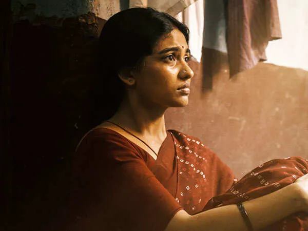 Mamitha Baiju Unveiled As Selli in Dhanush's Kara; Makers Tease More Character Reveals