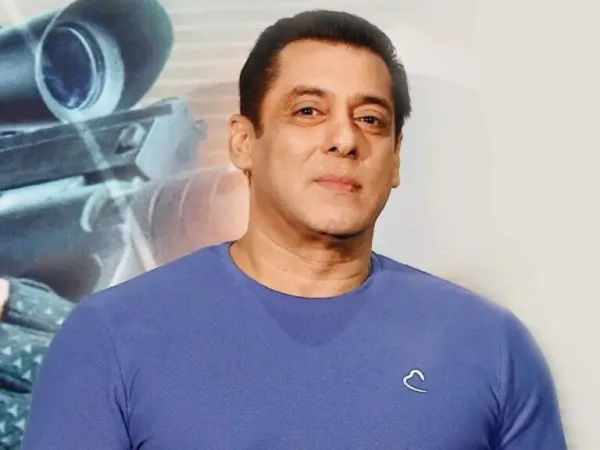 Superstar Fans Panic: Shooting till Last Moment