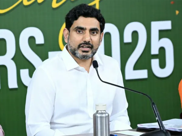 Lokesh Puts 'Partilu Choodam' in Practise