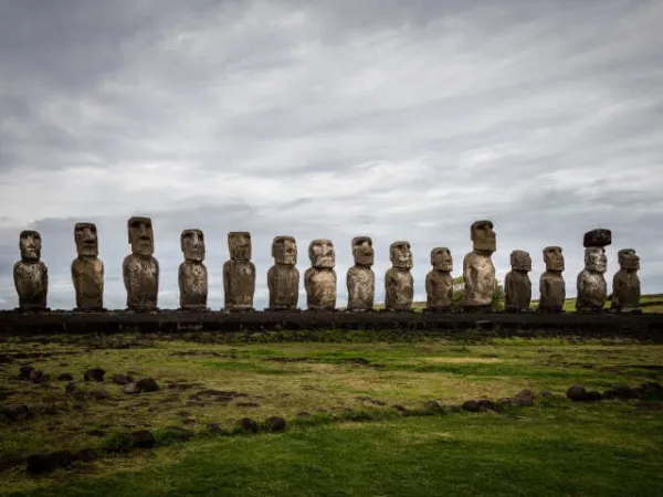The Mystery Of The Moai Statues On Easter Island