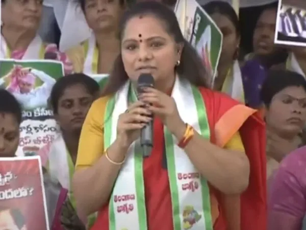 Kavitha's Maha Dharna: It's KCR Minus BRS