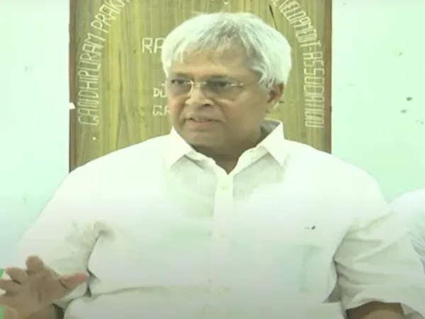 Undavalli Arun Kumar Becomes Clean Chit Arun Kumar
